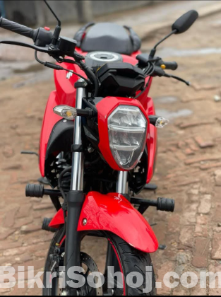 Suzuki Gixxer
